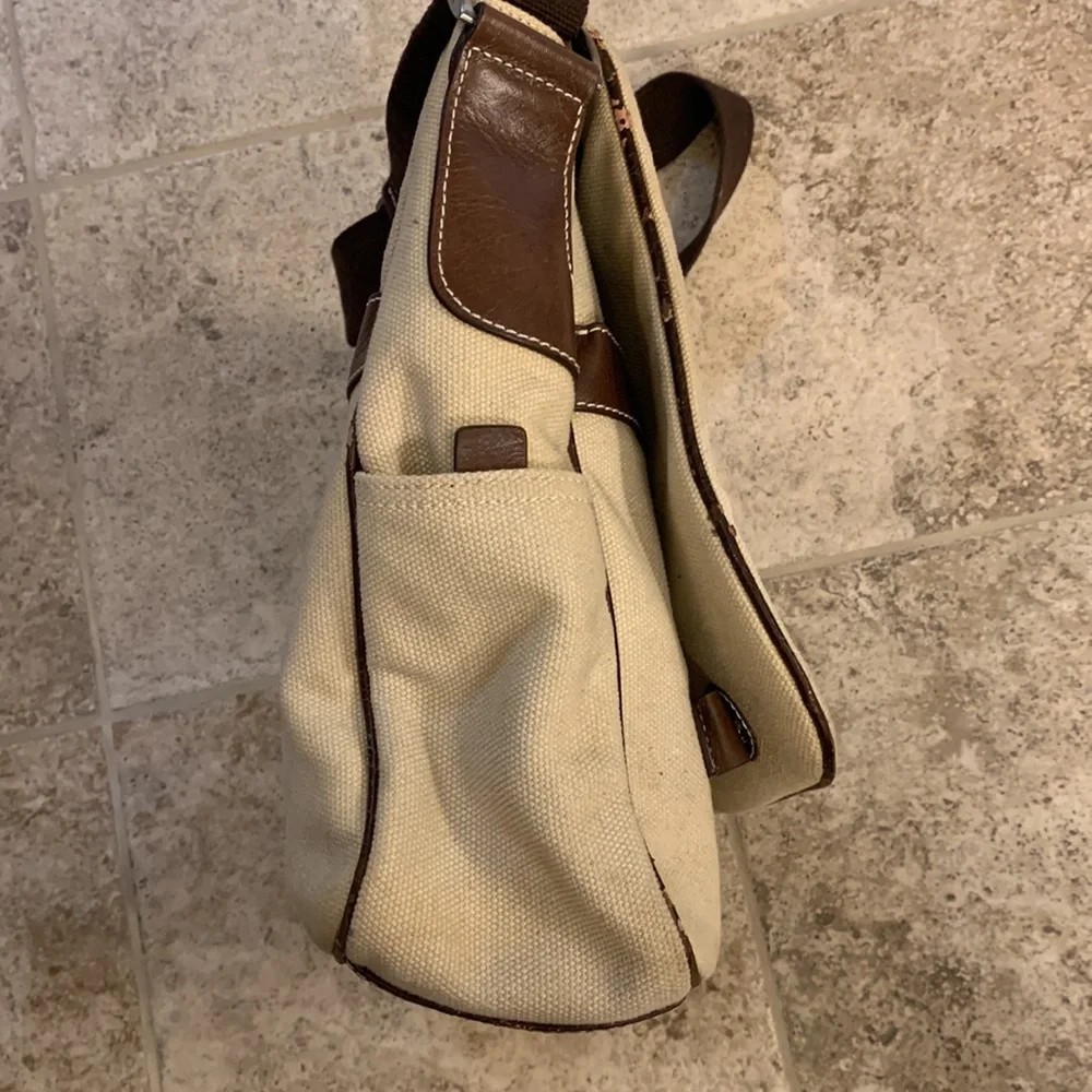 Fossil Messenger Bag